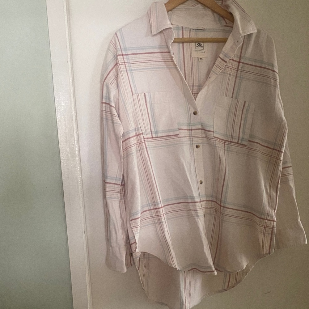 EUC Womens Rip Curl Flannel size Xsmall